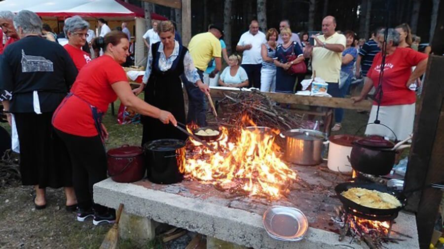 Dani komina, pure i bronzina1